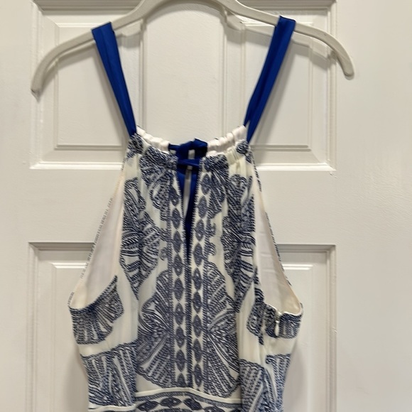 Vince Camuto Halter Style Pattern Maxi Blue and Ivory Dress any Occasion sz.6 - Picture 2 of 13